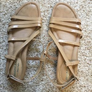 Size 8 Montana Artisan Patent Sandals